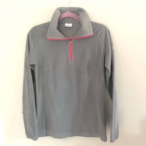 Columbia sweatshirt
